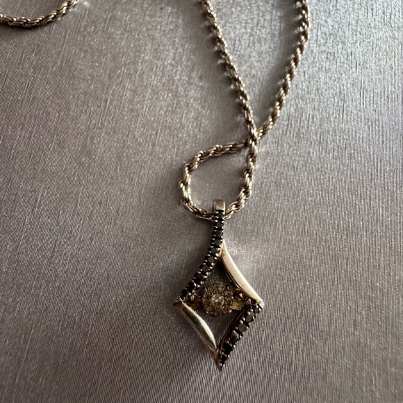 Kay Jewelers 925 Sterling Silver Diamond Pendant Necklace in Excellent Condition - Picture 7 of 9